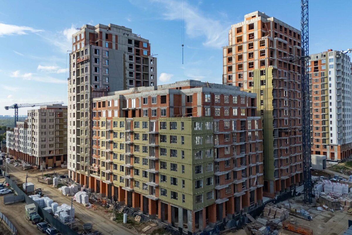 Продажа коммерческого помещения в ЖК "Первый квартал"