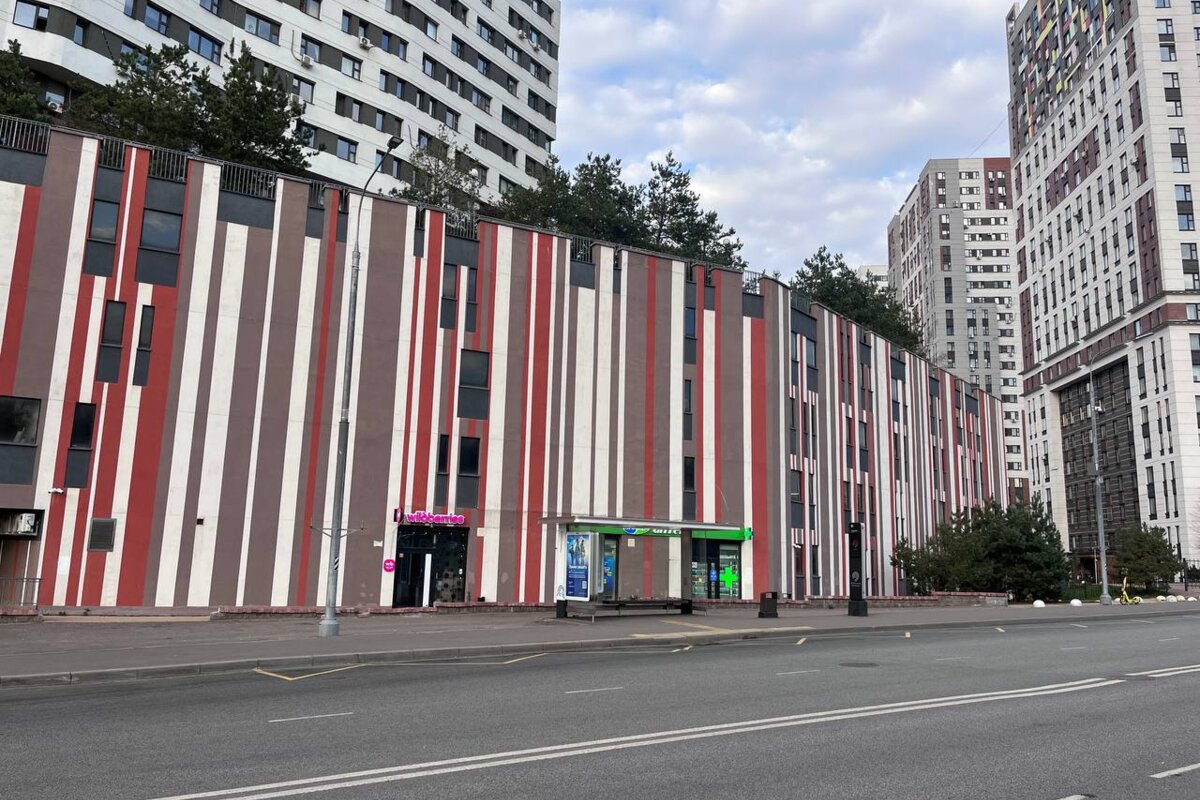 Продажа помещения с арендаторами на трафике 