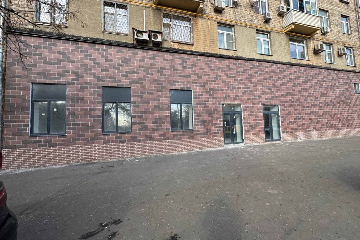 Аренда торгового помещения у метро Дубровка
