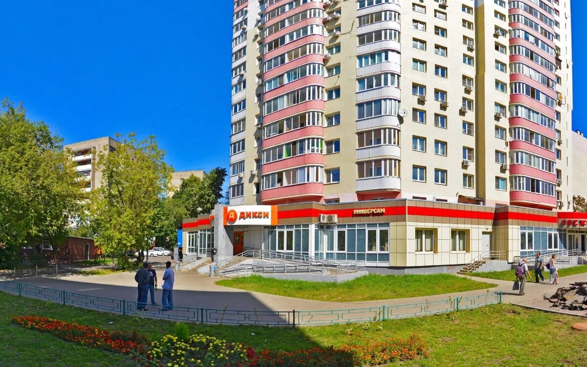Продажа торгового помещения с арендатором Дикси 