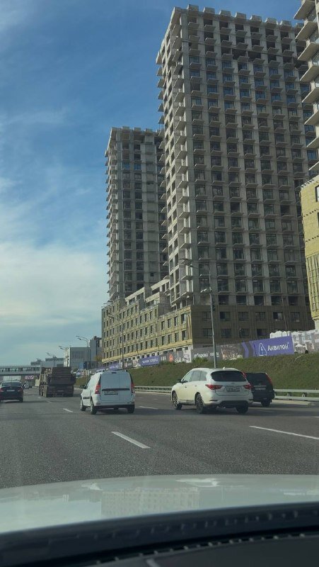 Продажа торгового помещения под супермаркет в ЖК "Signal"