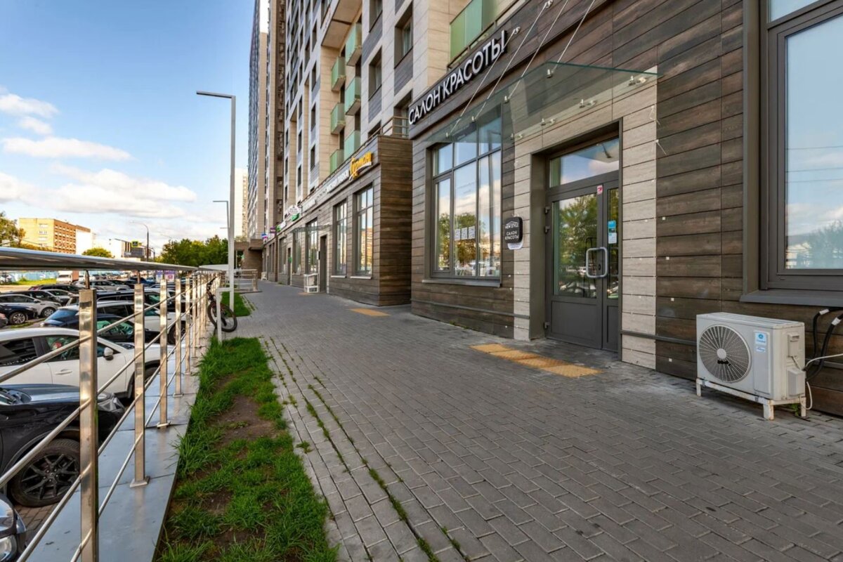 Продажа торгового помещения с арендаторами в ЖК «Настроение»