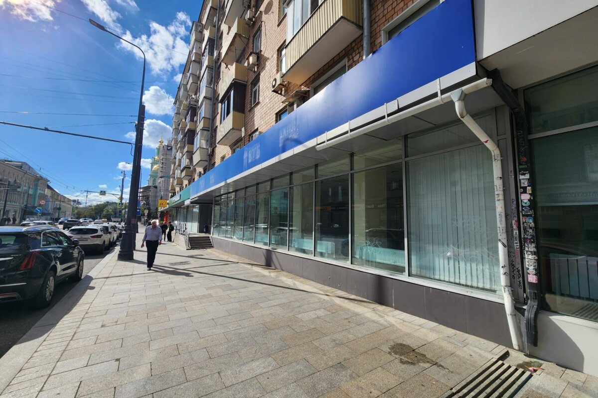 Продажа торгового помещения на Бауманской