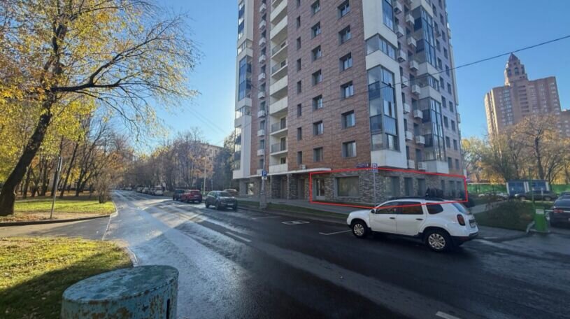 Продажа торгового помещения с арендаторами. Окупаемость 10 лет. 