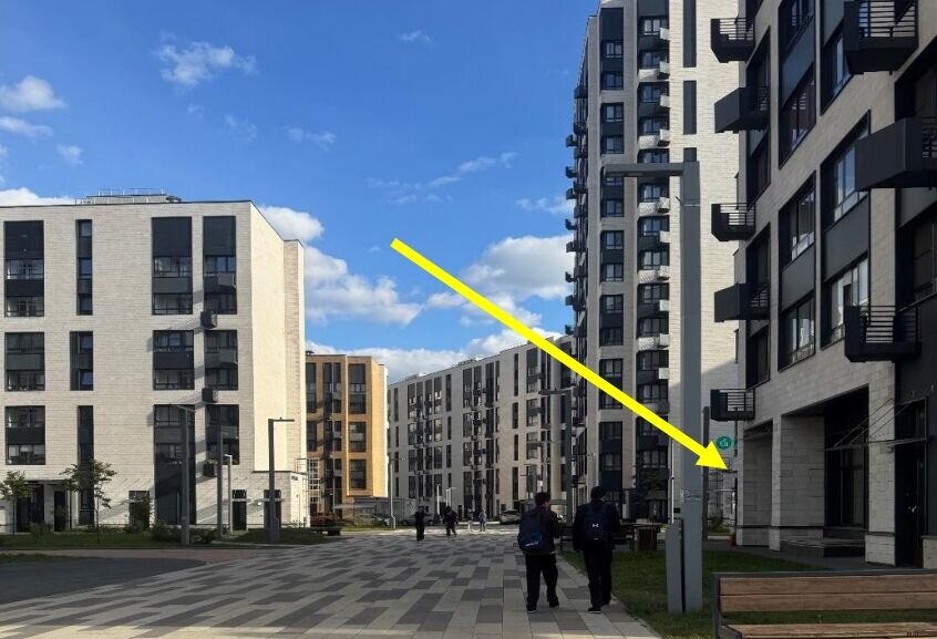 Продажа помещения в жилом комплексе на Родниковой