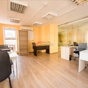 Продажа офисного помещения в Бизнес центре класса В+ на Новослободской 