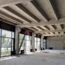 Продажа торгового помещения в административном здании