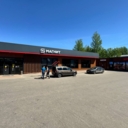 Продажа торгового здания с арендаторами  