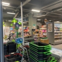 Продажа торгового помещения с арендаторами