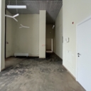 Продажа помещения с арендаторами в новом доме 