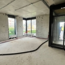 Продажа  помещения в центре жилого комплекса