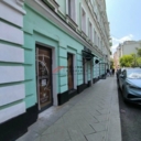 Продажа помещения с арендатором в районе Патриаршие пруды 