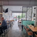 Продажа торгового помещения с арендатором пивной бар