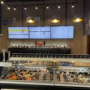 Продажа помещения с магазином Хмель и Солод в ЖК "Зелёный парк" 