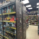 Продажа торгового помещения с арендатором "Винлаб" 