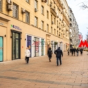 Продажа помещения на Земляном Валу с салоном оптики 