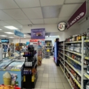 Продажа торгового здания с арендаторами