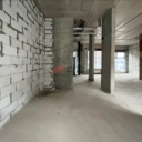 Аренда торгового помещения в новом доме 