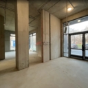 Аренда торгового помещения в новом доме 