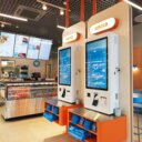 Продажа помещения с арендатором кафе Яндекс лавка