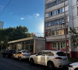 Продажа помещения с арендаторами в Волхоском переулке