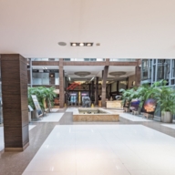 Аренда торгового помещения в Бизнес Центре "Омега Плаза"