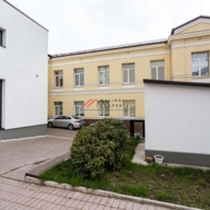 Аренда торгового особняка  в центре