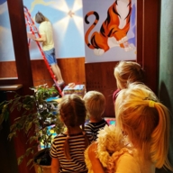 Продажа помещения с арендатором - сетевое кафе