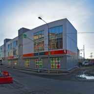 Продажа торгового здания рядом с метро