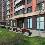 Продажа помещения с арендатором "Красное белое"