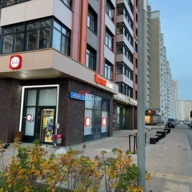 Продажа помещения с арендатором "Красное белое"