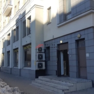 Продажа коммерческого помещения с арендаторами