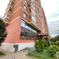 Продажа торгового помещения с арендаторами