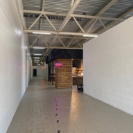 Продажа торгового здания с арендаторами  