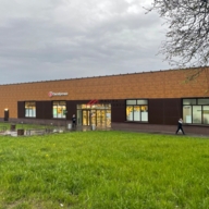 Продажа торгового здания с арендаторами