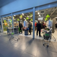 Продажа торгового здания с арендаторами