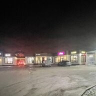 Продажа комплекса зданий с арендаторами в Солнечногорске