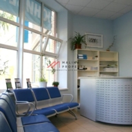 Продажа торгового помещения с арендаторами 