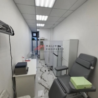 Продажа помещения с арендатором лаборатория "Горлаб" 