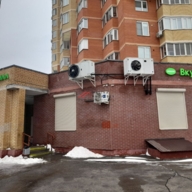 Продажа помещения с арендаторами