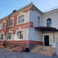 Аренда администранивного здания на Киевской