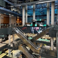 Продажа готового арендного бизнеса с сетевым арендатором в Москва-Сити