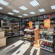 Продажа помещения с алкомаркетом Винлаб на Ленинградском шоссе