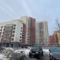 Продажа помещения в новом жилом доме с арендатором Бристоль