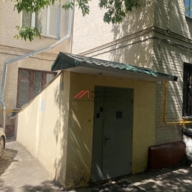 Продажа нежилого помещения с арендаторами