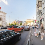 Арендный бизнес с Красным и Белым у метро Белорусская