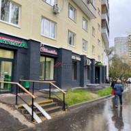 Продажа торгового помещения с арендатором аптека