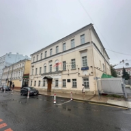 Аренда помещения у метро Охотный ряд 