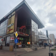 Продажа торгового центра рядом с метро
