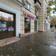 Продажа  помещения с арендатором "Винлаб" на Велозаводской